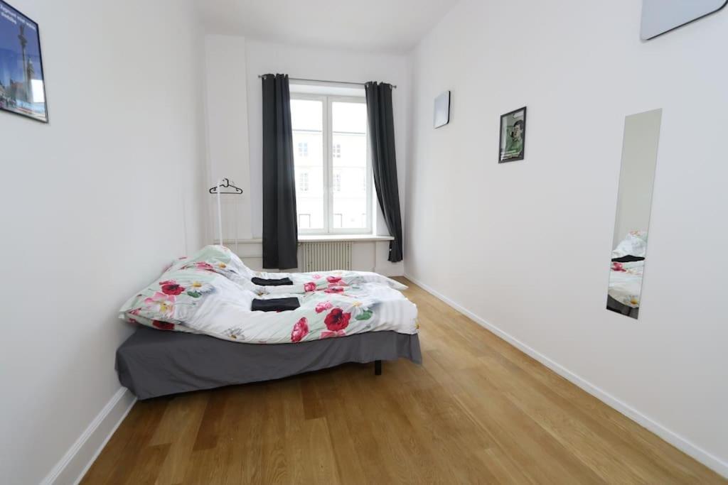 Fantastic Waw - Kp22 Room C Варшава Екстериор снимка