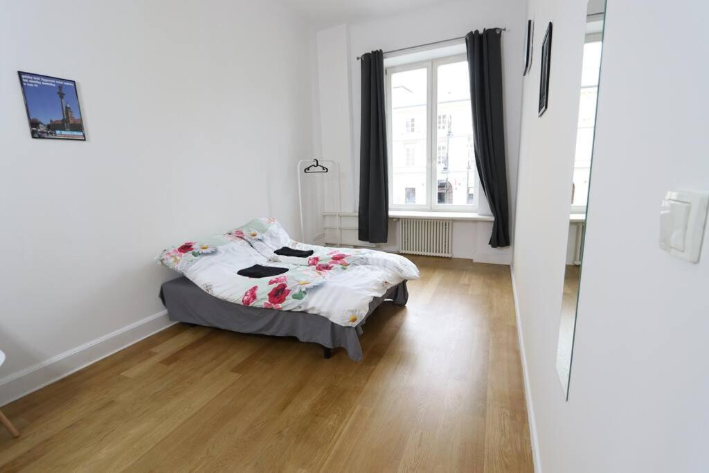 Fantastic Waw - Kp22 Room C Варшава Екстериор снимка